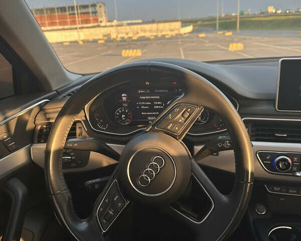 Сірий Ауді А4, об'ємом двигуна 1.98 л та пробігом 96 тис. км за 17999 $, фото 19 на Automoto.ua