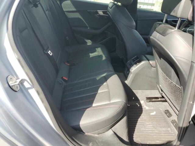 Серый Ауди А4, объемом двигателя 2 л и пробегом 126 тыс. км за 5200 $, фото 9 на Automoto.ua