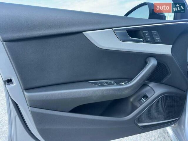 Сірий Ауді А4, об'ємом двигуна 2 л та пробігом 167 тис. км за 17990 $, фото 14 на Automoto.ua