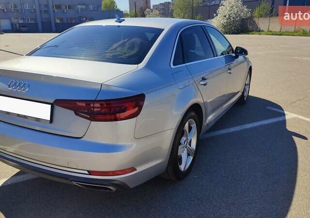Сірий Ауді А4, об'ємом двигуна 2 л та пробігом 91 тис. км за 18200 $, фото 13 на Automoto.ua