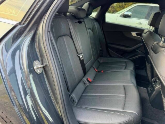 Ауди А4 2018 в Львове на Automoto.ua Серый Ауди А4, объемом двигателя 2 л и пробегом 47 тыс. км за 15600 $, фото 15 на Automoto.ua