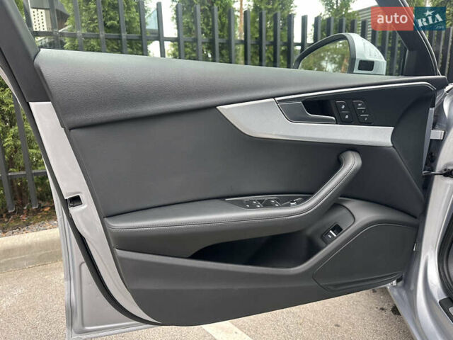 Сірий Ауді А4, об'ємом двигуна 2 л та пробігом 69 тис. км за 19400 $, фото 42 на Automoto.ua