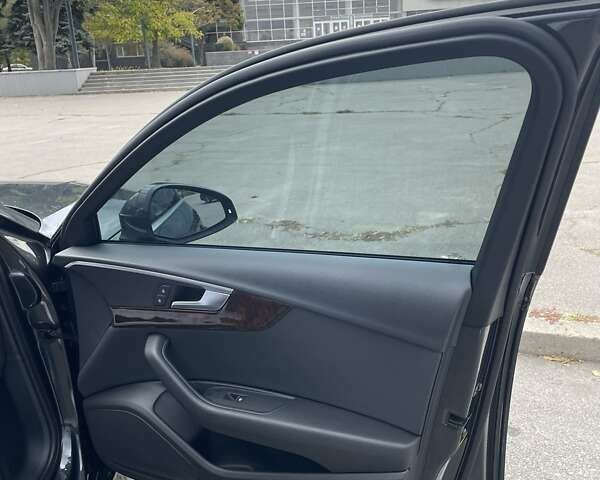 Серый Ауди А4, объемом двигателя 1.98 л и пробегом 63 тыс. км за 19500 $, фото 10 на Automoto.ua