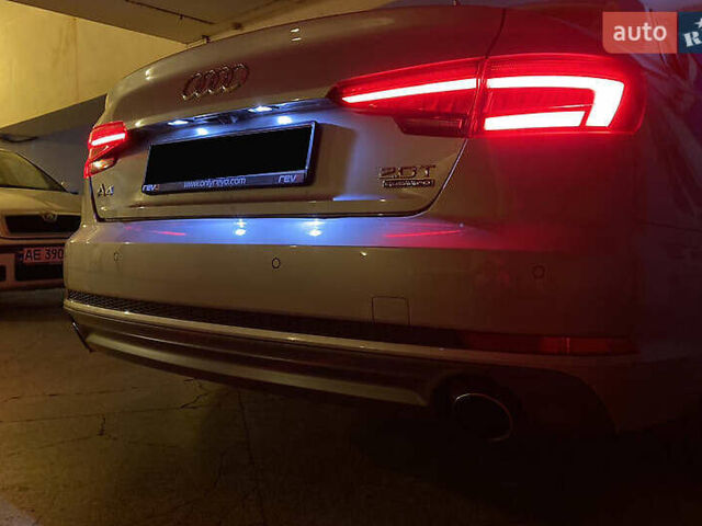 Сірий Ауді А4, об'ємом двигуна 1.98 л та пробігом 98 тис. км за 21000 $, фото 5 на Automoto.ua