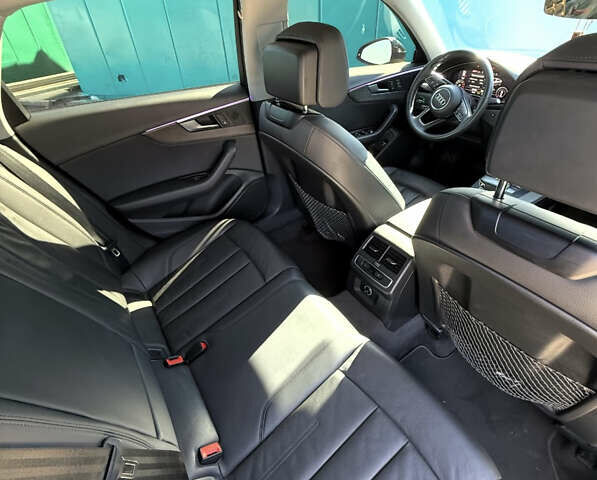 Серый Ауди А4, объемом двигателя 1.98 л и пробегом 100 тыс. км за 20700 $, фото 7 на Automoto.ua