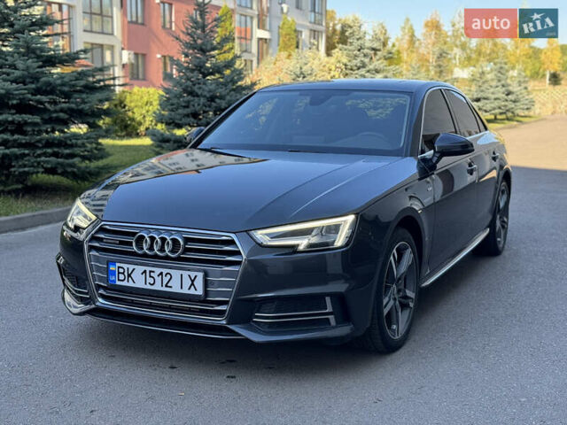 Ауді А4 2018 у Рівному на Automoto.ua Сірий Ауді А4, об'ємом двигуна 2 л та пробігом 76 тис. км за 23499 $, фото 5 на Automoto.ua