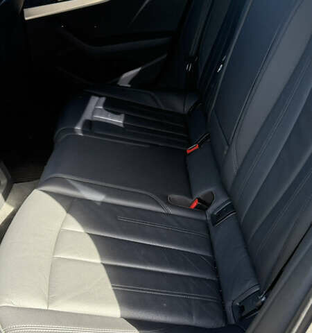 Ауди А4 2018 в Виннице на Automoto.ua Серый Ауди А4, объемом двигателя 1.98 л и пробегом 77 тыс. км за 21900 $, фото 12 на Automoto.ua