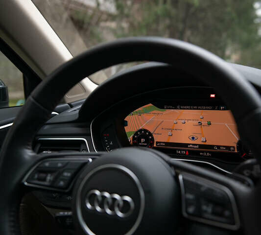 Сірий Ауді А4, об'ємом двигуна 1.98 л та пробігом 61 тис. км за 24999 $, фото 8 на Automoto.ua