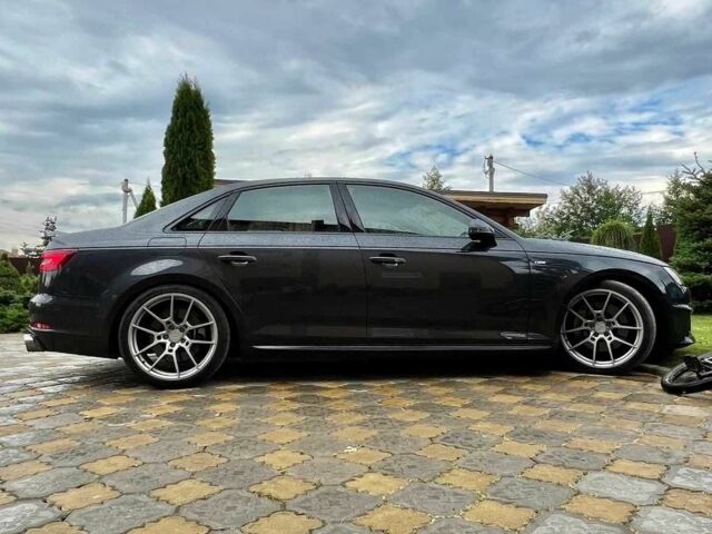 Сірий Ауді А4, об'ємом двигуна 2 л та пробігом 60 тис. км за 18000 $, фото 1 на Automoto.ua