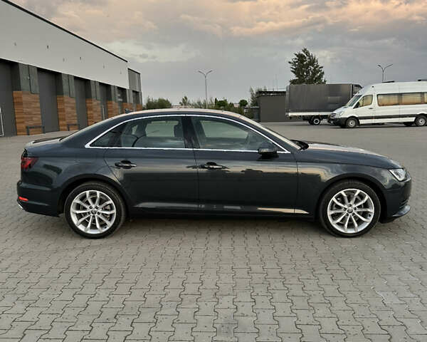 Сірий Ауді А4, об'ємом двигуна 2 л та пробігом 91 тис. км за 18500 $, фото 5 на Automoto.ua