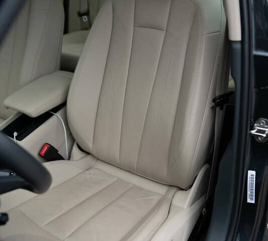 Сірий Ауді А4, об'ємом двигуна 1.98 л та пробігом 61 тис. км за 24999 $, фото 14 на Automoto.ua