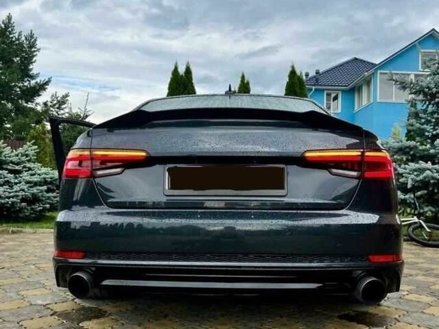 Сірий Ауді А4, об'ємом двигуна 2 л та пробігом 60 тис. км за 18000 $, фото 6 на Automoto.ua