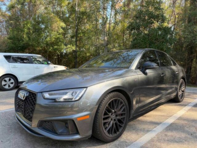 Серый Ауди А4, объемом двигателя 2 л и пробегом 49 тыс. км за 6500 $, фото 2 на Automoto.ua