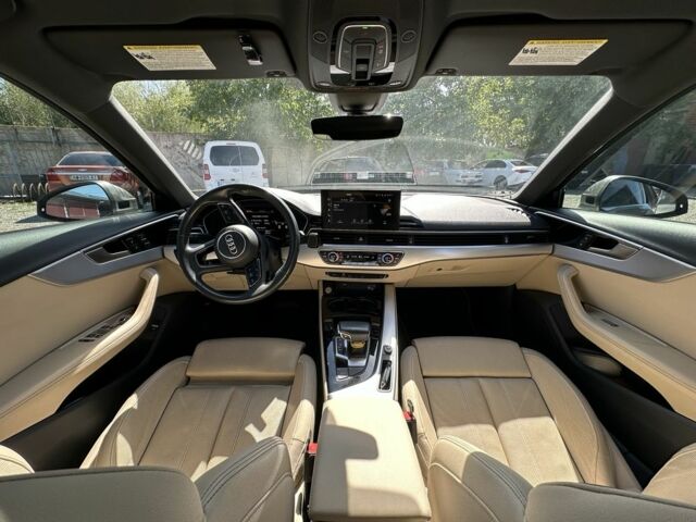 Серый Ауди А4, объемом двигателя 2 л и пробегом 59 тыс. км за 24000 $, фото 6 на Automoto.ua