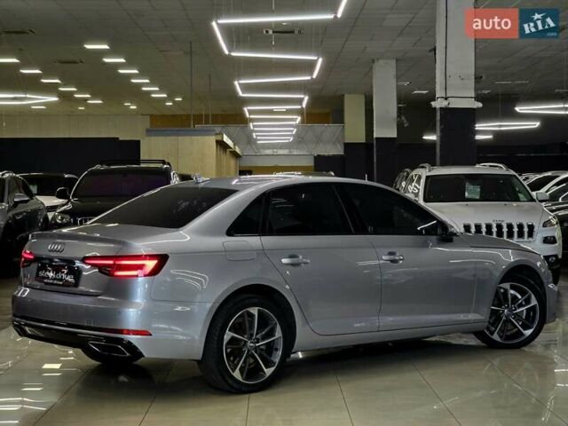 Ауді А4 2019 у Миколаєві на Automoto.ua Сірий Ауді А4, об'ємом двигуна 1.98 л та пробігом 113 тис. км за 18499 $, фото 4 на Automoto.ua