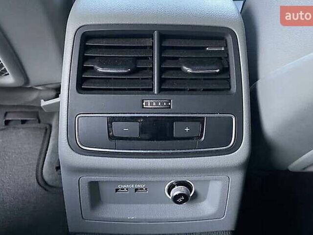 Серый Ауди А4, объемом двигателя 1.98 л и пробегом 61 тыс. км за 26100 $, фото 15 на Automoto.ua