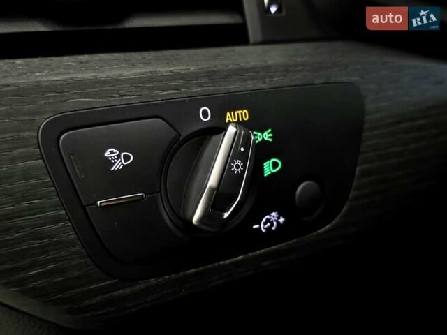 Ауді А4 2019 у Миколаєві на Automoto.ua Сірий Ауді А4, об'ємом двигуна 1.98 л та пробігом 113 тис. км за 18499 $, фото 25 на Automoto.ua