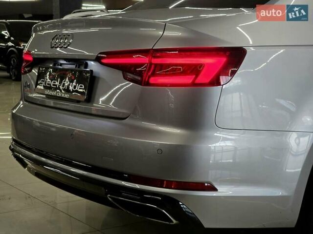 Ауді А4 2019 у Миколаєві на Automoto.ua Сірий Ауді А4, об'ємом двигуна 1.98 л та пробігом 113 тис. км за 18499 $, фото 9 на Automoto.ua