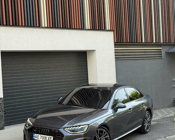 Ауді А4 2019 у Дніпро (Дніпропетровську) на Automoto.ua Сірий Ауді А4, об'ємом двигуна 2 л та пробігом 90 тис. км за 27200 $, фото 65 на Automoto.ua