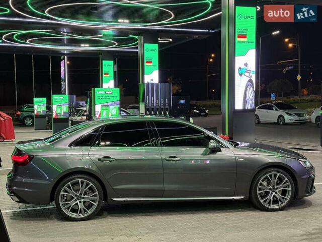 Ауді А4 2019 у Дніпро (Дніпропетровську) на Automoto.ua Сірий Ауді А4, об'ємом двигуна 2 л та пробігом 90 тис. км за 27200 $, фото 45 на Automoto.ua
