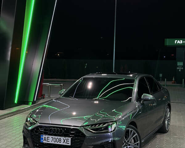 Ауді А4 2019 у Дніпро (Дніпропетровську) на Automoto.ua Сірий Ауді А4, об'ємом двигуна 2 л та пробігом 90 тис. км за 27200 $, фото 3 на Automoto.ua