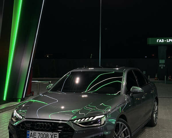 Ауді А4 2019 у Дніпро (Дніпропетровську) на Automoto.ua Сірий Ауді А4, об'ємом двигуна 2 л та пробігом 90 тис. км за 27200 $, фото 11 на Automoto.ua