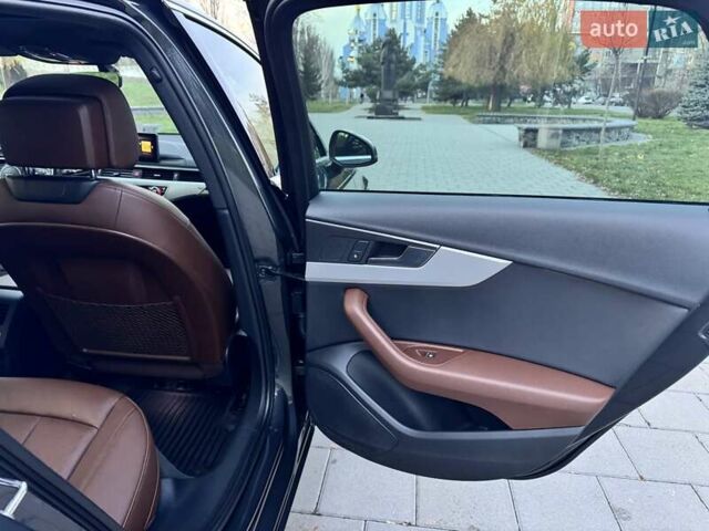 Сірий Ауді А4, об'ємом двигуна 2 л та пробігом 114 тис. км за 21000 $, фото 36 на Automoto.ua