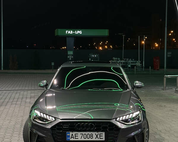 Ауді А4 2019 у Дніпро (Дніпропетровську) на Automoto.ua Сірий Ауді А4, об'ємом двигуна 2 л та пробігом 90 тис. км за 27200 $, фото 9 на Automoto.ua