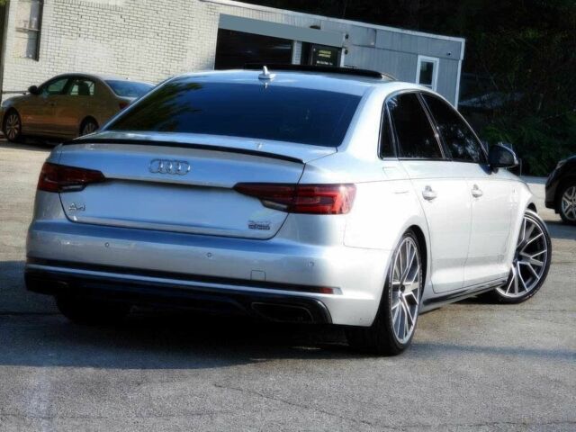 Серый Ауди А4, объемом двигателя 2 л и пробегом 37 тыс. км за 10000 $, фото 8 на Automoto.ua