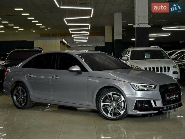 Ауді А4 2019 у Миколаєві на Automoto.ua Сірий Ауді А4, об'ємом двигуна 1.98 л та пробігом 113 тис. км за 18499 $, фото 2 на Automoto.ua