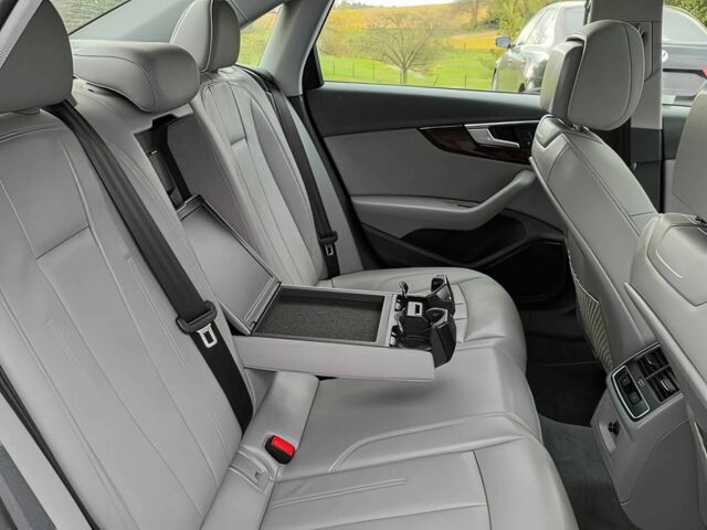 Сірий Ауді А4, об'ємом двигуна 2 л та пробігом 39 тис. км за 14800 $, фото 14 на Automoto.ua