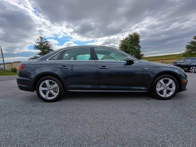 Сірий Ауді А4, об'ємом двигуна 2 л та пробігом 39 тис. км за 14800 $, фото 7 на Automoto.ua