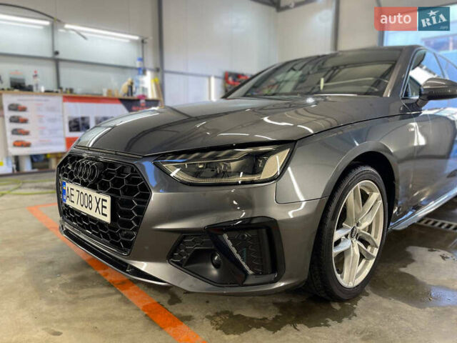 Ауді А4 2019 у Дніпро (Дніпропетровську) на Automoto.ua Сірий Ауді А4, об'ємом двигуна 2 л та пробігом 90 тис. км за 27200 $, фото 51 на Automoto.ua