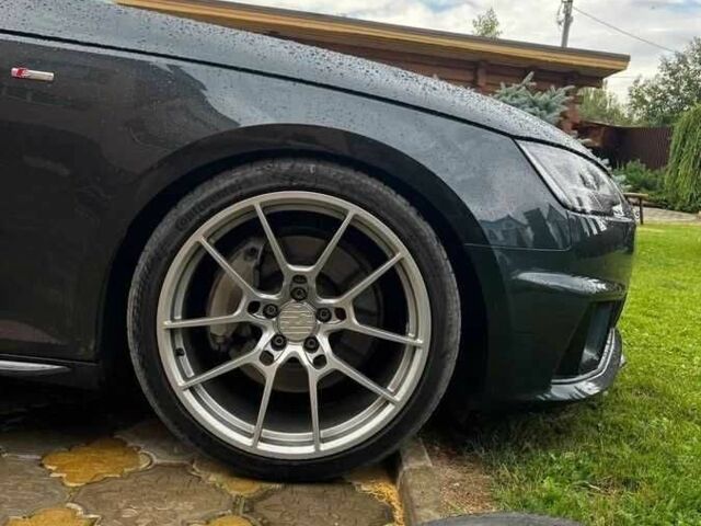 Сірий Ауді А4, об'ємом двигуна 2 л та пробігом 60 тис. км за 18000 $, фото 7 на Automoto.ua