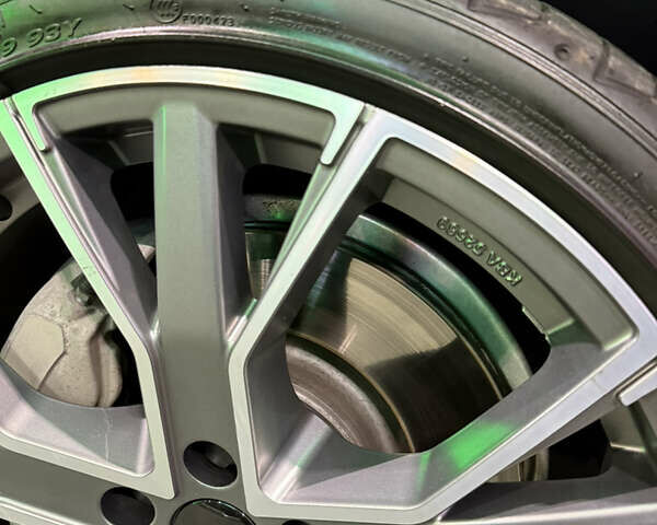 Ауді А4 2019 у Дніпро (Дніпропетровську) на Automoto.ua Сірий Ауді А4, об'ємом двигуна 2 л та пробігом 90 тис. км за 27200 $, фото 38 на Automoto.ua