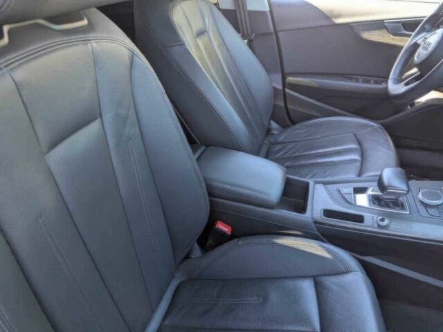 Сірий Ауді А4, об'ємом двигуна 2 л та пробігом 36 тис. км за 4800 $, фото 9 на Automoto.ua