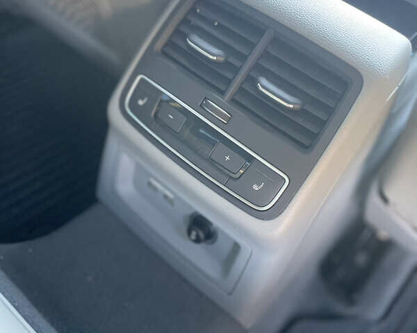 Серый Ауди А4, объемом двигателя 1.98 л и пробегом 77 тыс. км за 28500 $, фото 13 на Automoto.ua