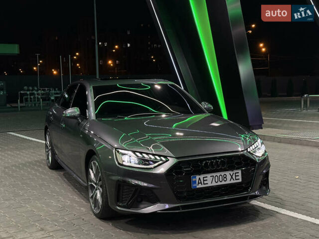 Ауді А4 2019 у Дніпро (Дніпропетровську) на Automoto.ua Сірий Ауді А4, об'ємом двигуна 2 л та пробігом 90 тис. км за 27200 $, фото 44 на Automoto.ua