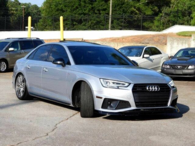 Серый Ауди А4, объемом двигателя 2 л и пробегом 37 тыс. км за 10000 $, фото 10 на Automoto.ua