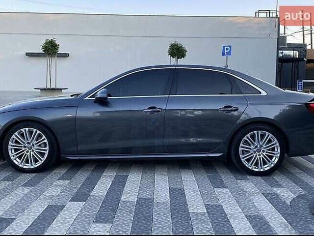 Серый Ауди А4, объемом двигателя 1.98 л и пробегом 61 тыс. км за 26100 $, фото 3 на Automoto.ua