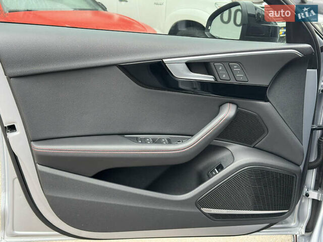 Сірий Ауді А4, об'ємом двигуна 2 л та пробігом 73 тис. км за 28500 $, фото 27 на Automoto.ua