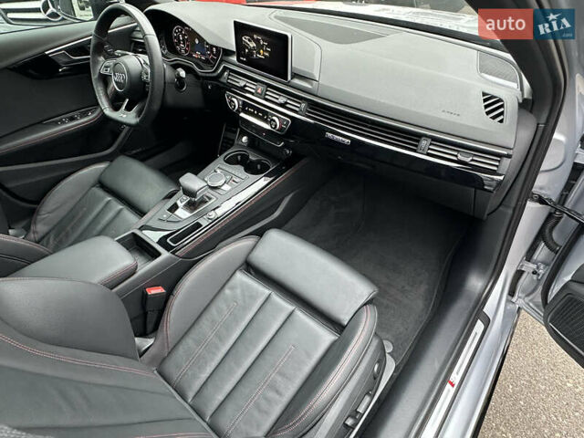 Сірий Ауді А4, об'ємом двигуна 2 л та пробігом 73 тис. км за 28500 $, фото 48 на Automoto.ua