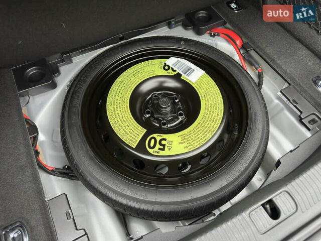 Сірий Ауді А4, об'ємом двигуна 2 л та пробігом 73 тис. км за 28500 $, фото 47 на Automoto.ua