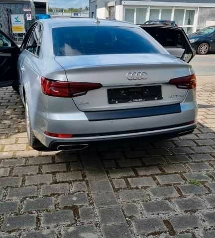 Серый Ауди А4, объемом двигателя 2 л и пробегом 87 тыс. км за 20400 $, фото 2 на Automoto.ua