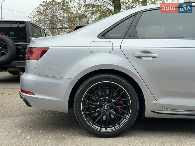 Сірий Ауді А4, об'ємом двигуна 2 л та пробігом 73 тис. км за 28500 $, фото 13 на Automoto.ua