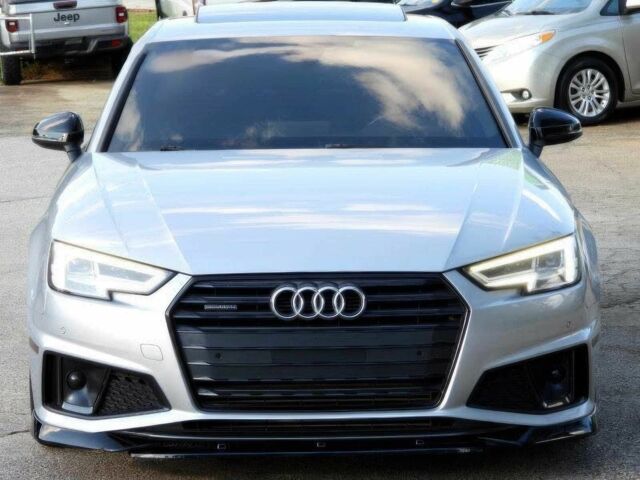 Серый Ауди А4, объемом двигателя 2 л и пробегом 37 тыс. км за 10000 $, фото 1 на Automoto.ua