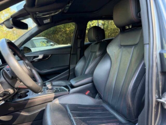 Серый Ауди А4, объемом двигателя 2 л и пробегом 49 тыс. км за 6500 $, фото 10 на Automoto.ua