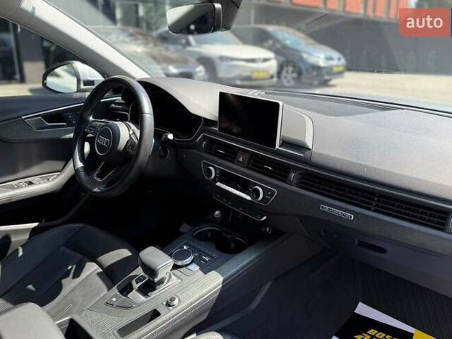 Серый Ауди А4, объемом двигателя 1.98 л и пробегом 105 тыс. км за 24200 $, фото 19 на Automoto.ua