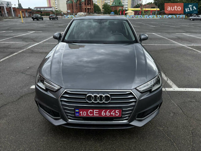 Серый Ауди А4, объемом двигателя 1.98 л и пробегом 62 тыс. км за 20900 $, фото 1 на Automoto.ua