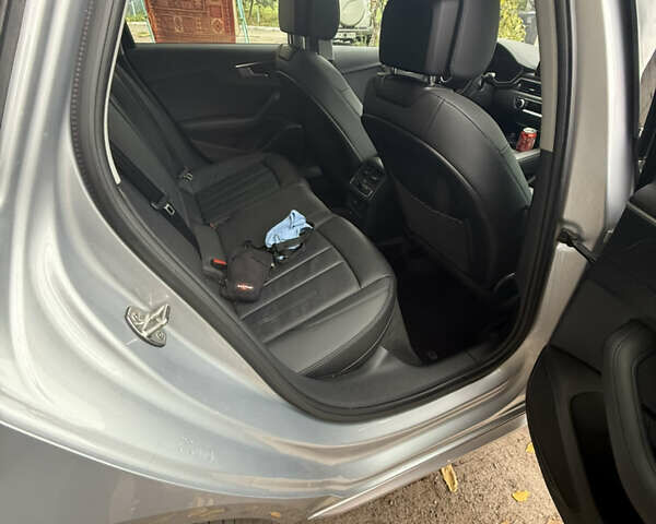 Серый Ауди А4, объемом двигателя 1.98 л и пробегом 27 тыс. км за 23500 $, фото 12 на Automoto.ua